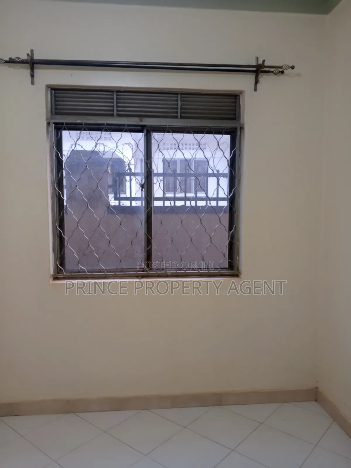 1bdrm House in Kyaliwajara Town, Central Division for rent