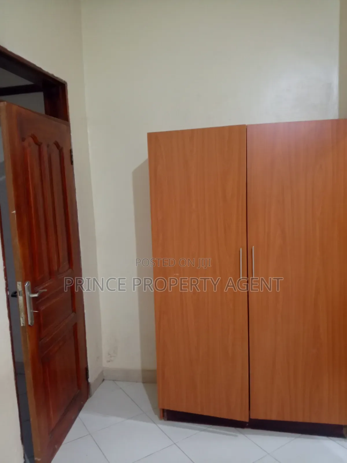 1bdrm House in Kyaliwajara Town, Central Division for rent