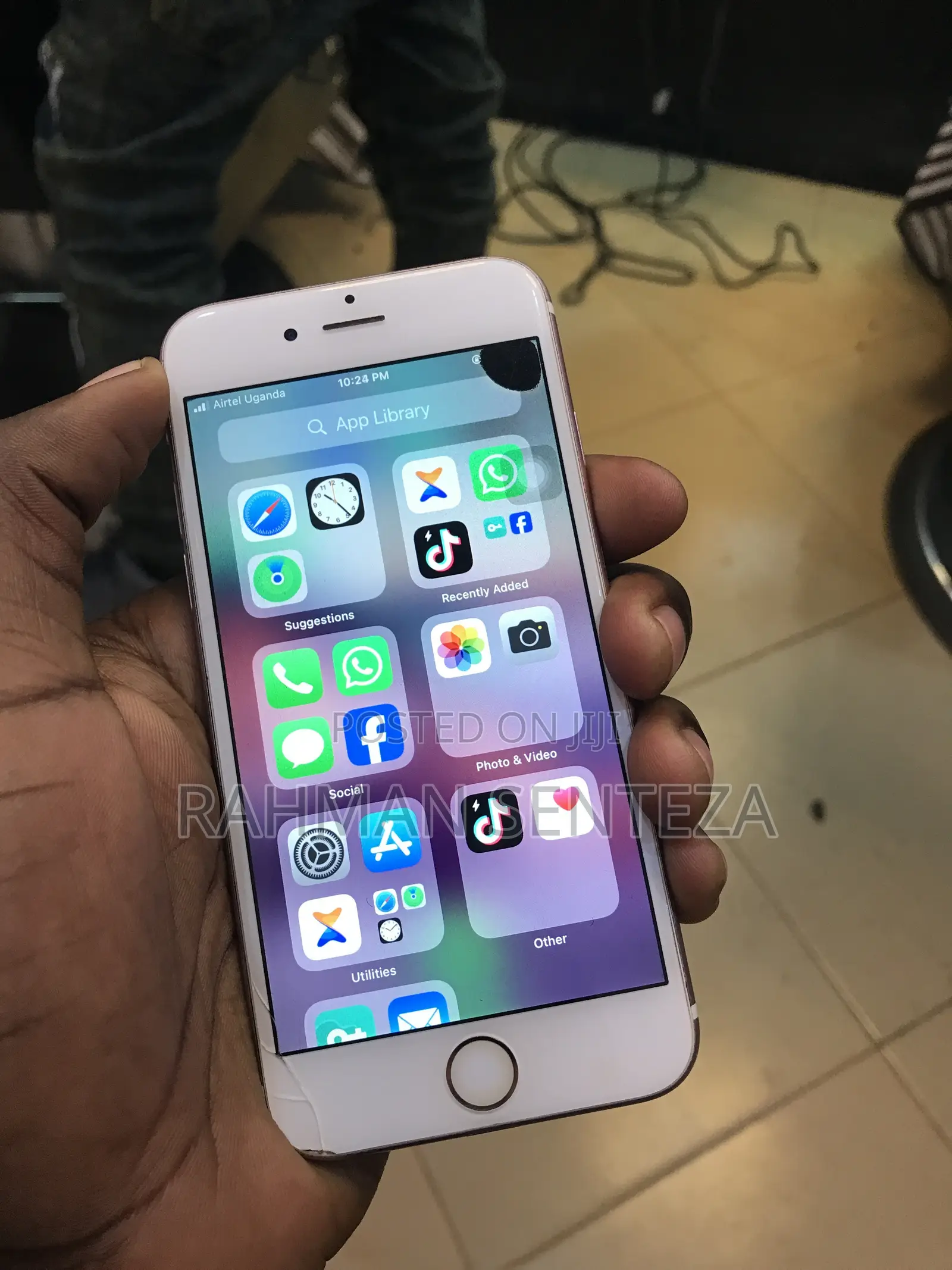 Apple iPhone 6s 16 GB Rose Gold