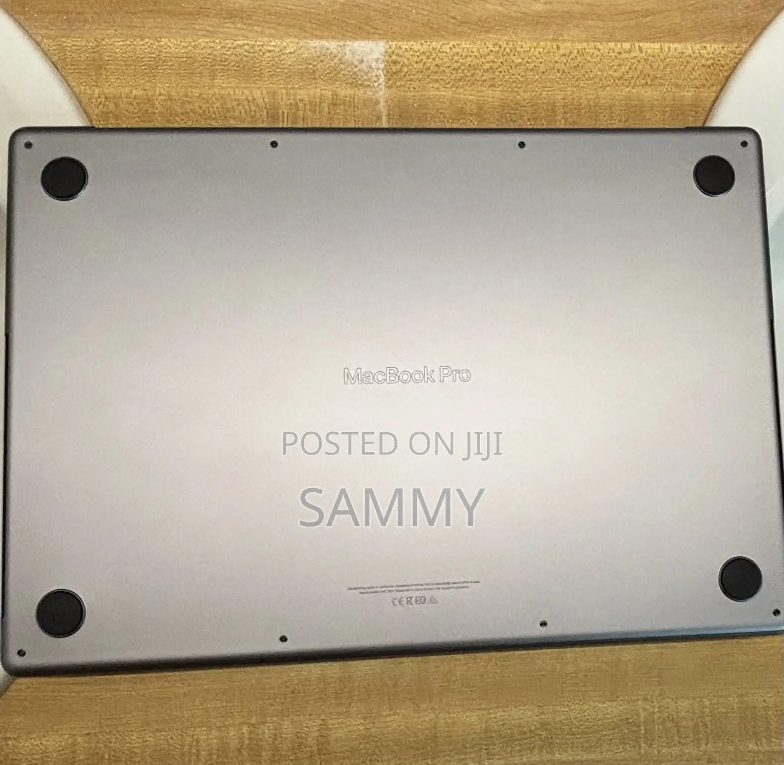 New Laptop Apple MacBook Pro 32GB Apple M1 Max SSD 1T