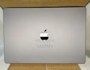 New Laptop Apple MacBook Pro 32GB Apple M1 Max SSD 1T