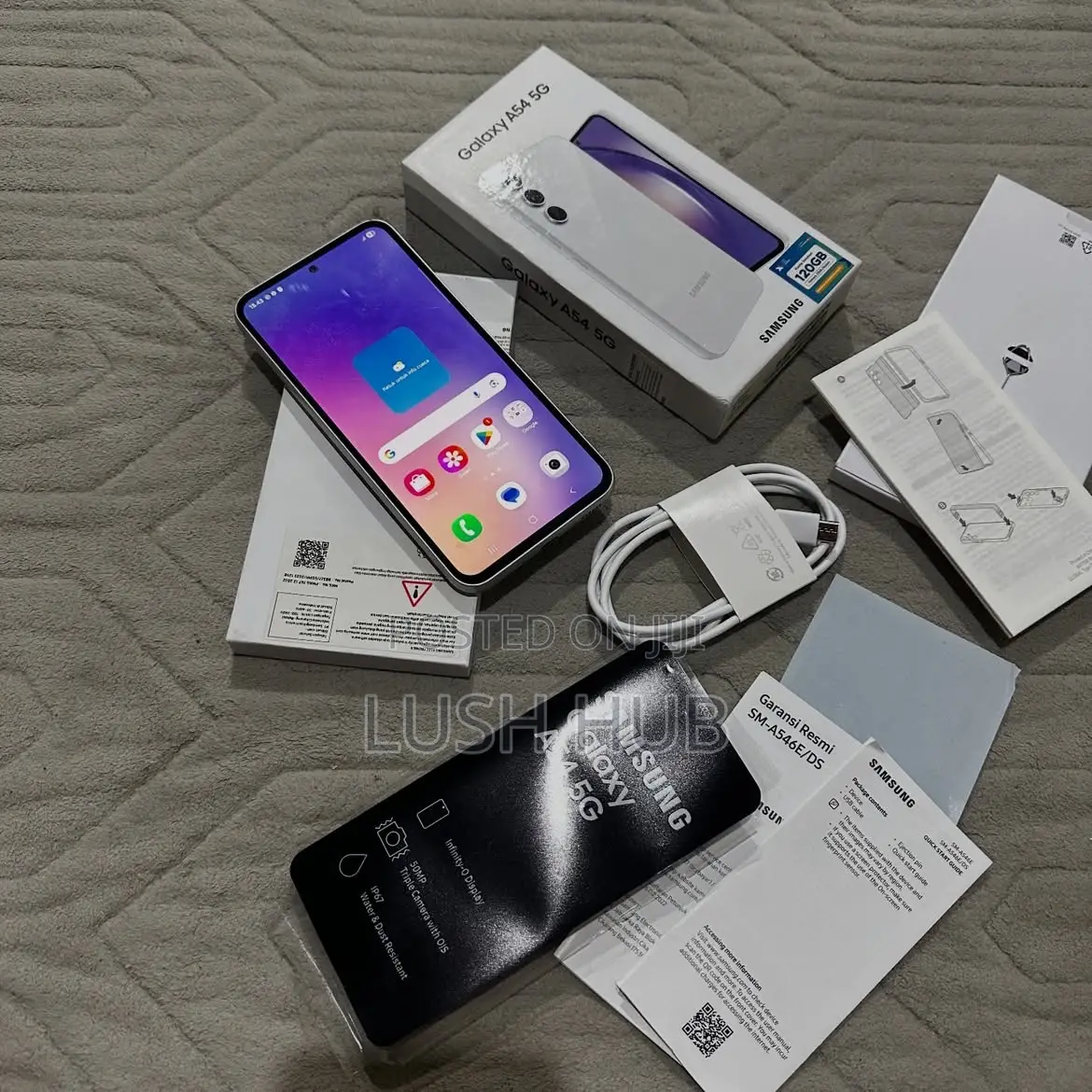 New Samsung Galaxy A54 5G 128 GB Black
