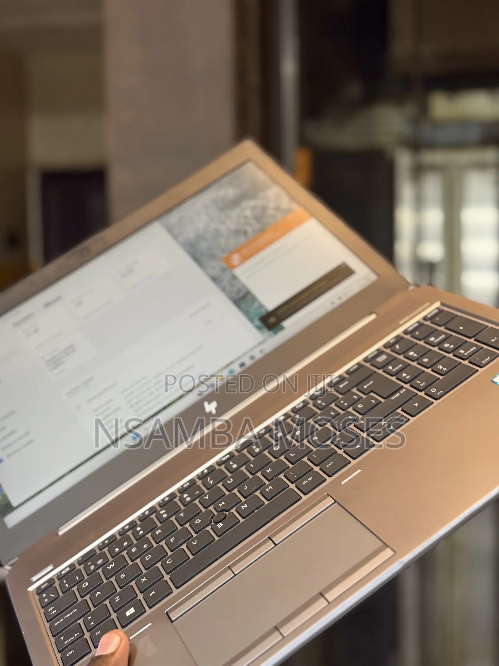 Laptop HP ZBook 15 G6 16GB Intel Core i7 HDD+SSD 512GB