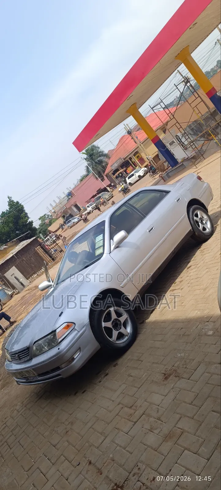 Toyota Mark II 1999 Silver