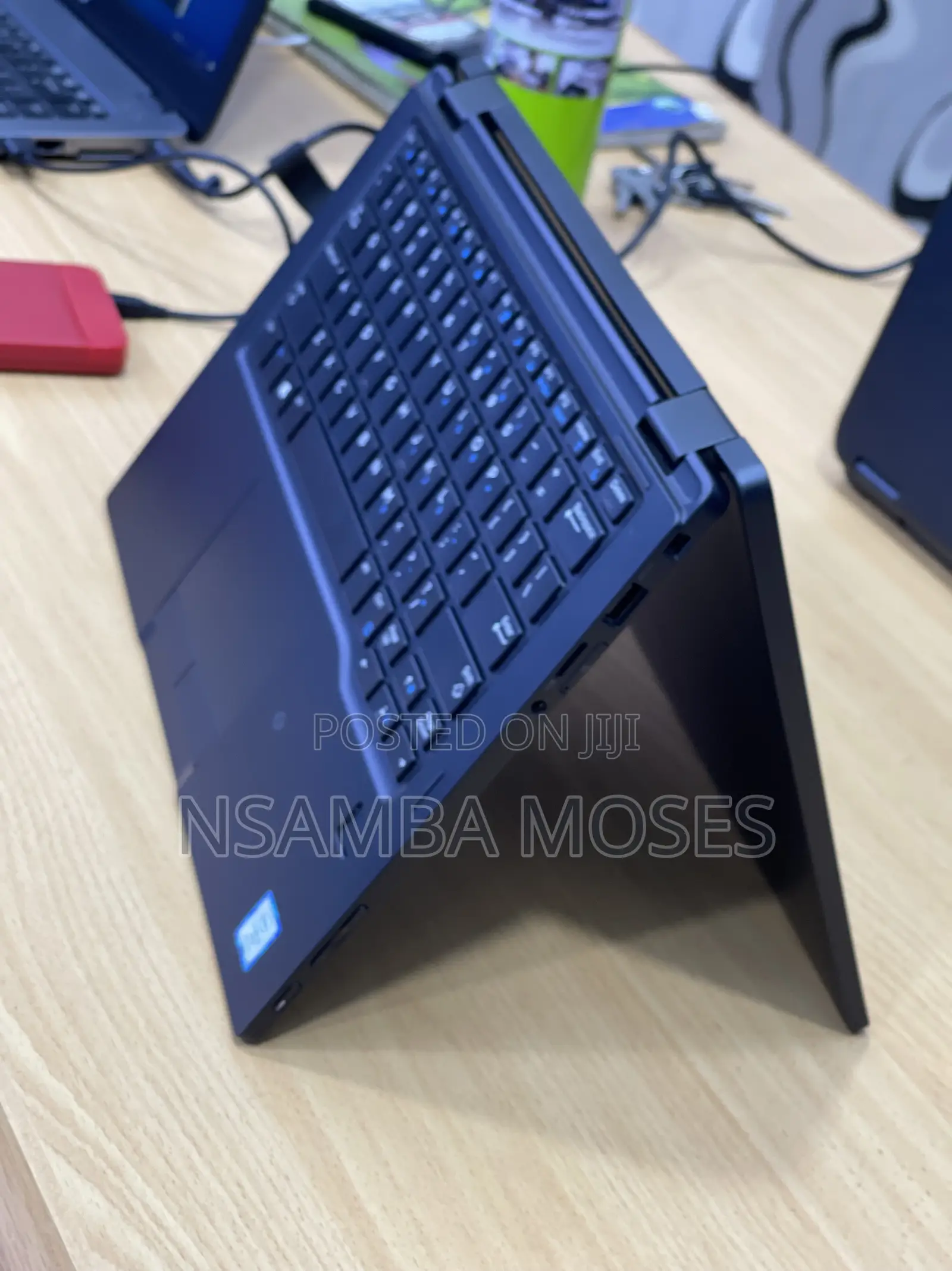 Laptop Dell Latitude 5289 2-in-1 16GB Intel Core i7 SSD 256GB