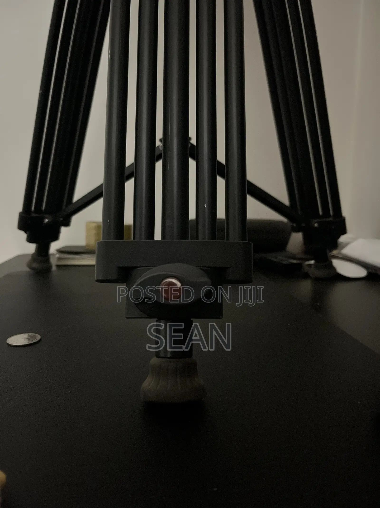 TRIOPO DV-965 Professional Heavy-Duty Video Tripod With Fluid Head