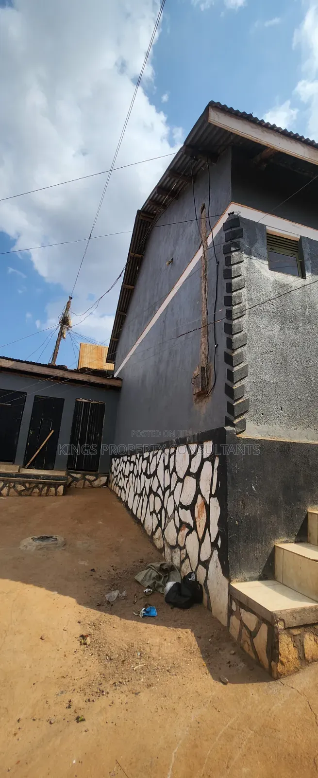 Furnished 3bdrm Penthouse in Kabulengwa Estate, Nabweru for sale