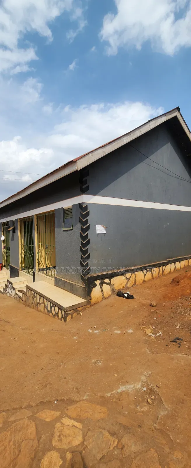 Furnished 3bdrm Penthouse in Kabulengwa Estate, Nabweru for sale