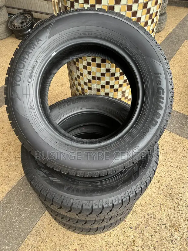 215/60r16 Yokohama Tires Japan Used Still in the Good Condition