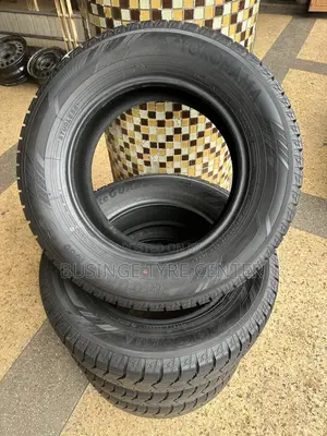 215/60r16 Yokohama Tires Japan Used Still in the Good Condition