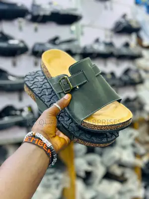 Men Open Shoe