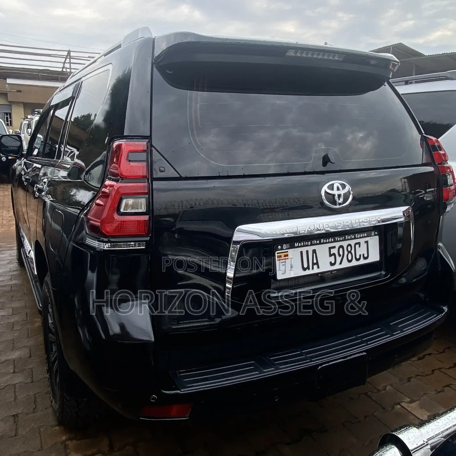 Toyota Land Cruiser Prado 2.8 D-4D 2016 Black