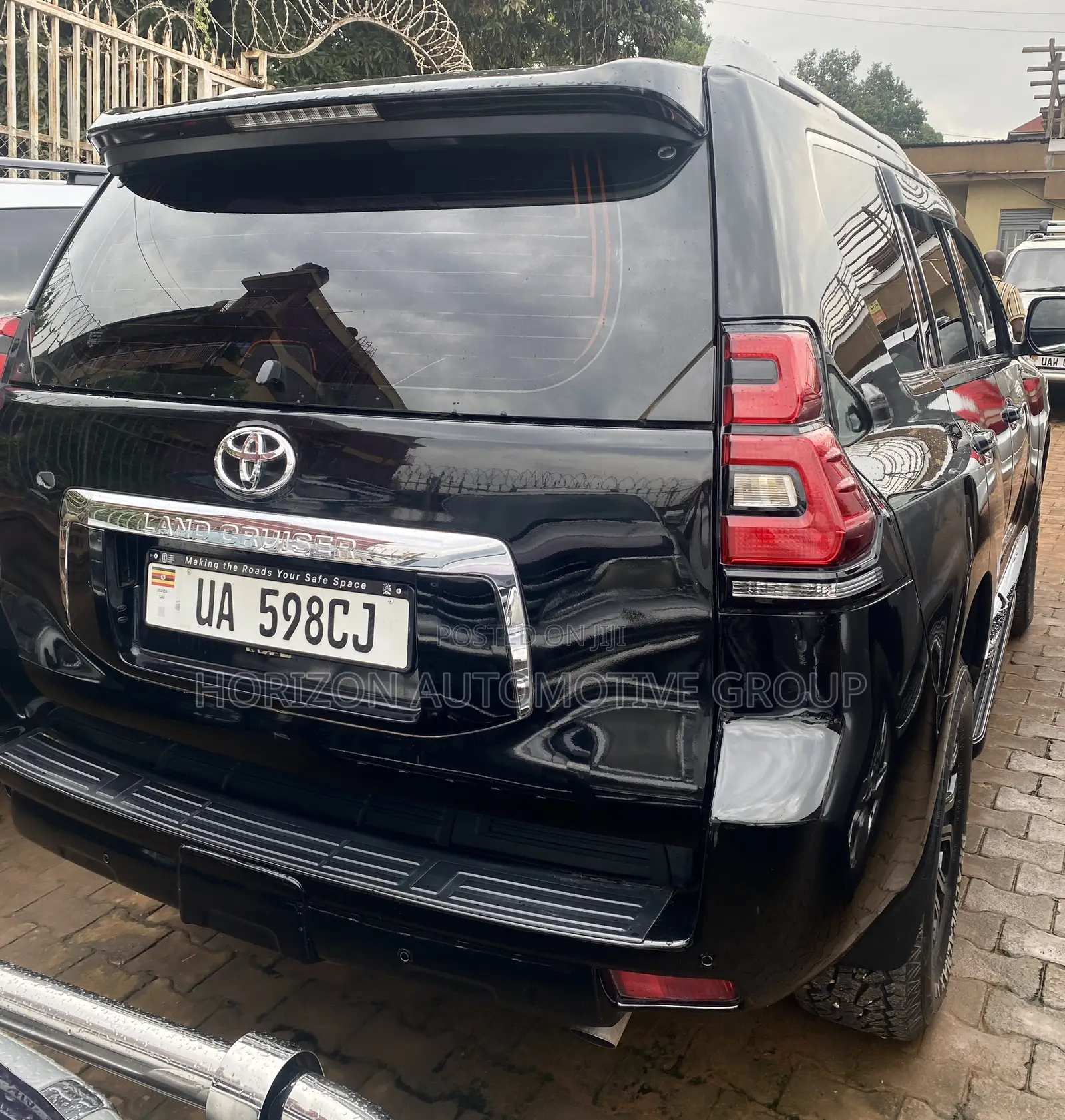 Toyota Land Cruiser Prado 2.8 D-4D 2016 Black