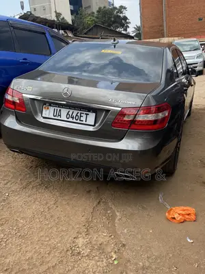 Mercedes-Benz E250 2013 Gray