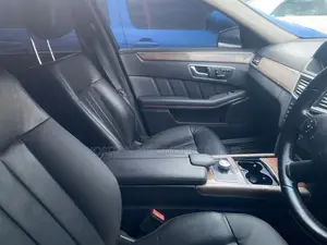 Mercedes-Benz E250 2013 Gray