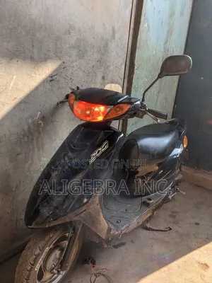 Yamaha 2011 Black