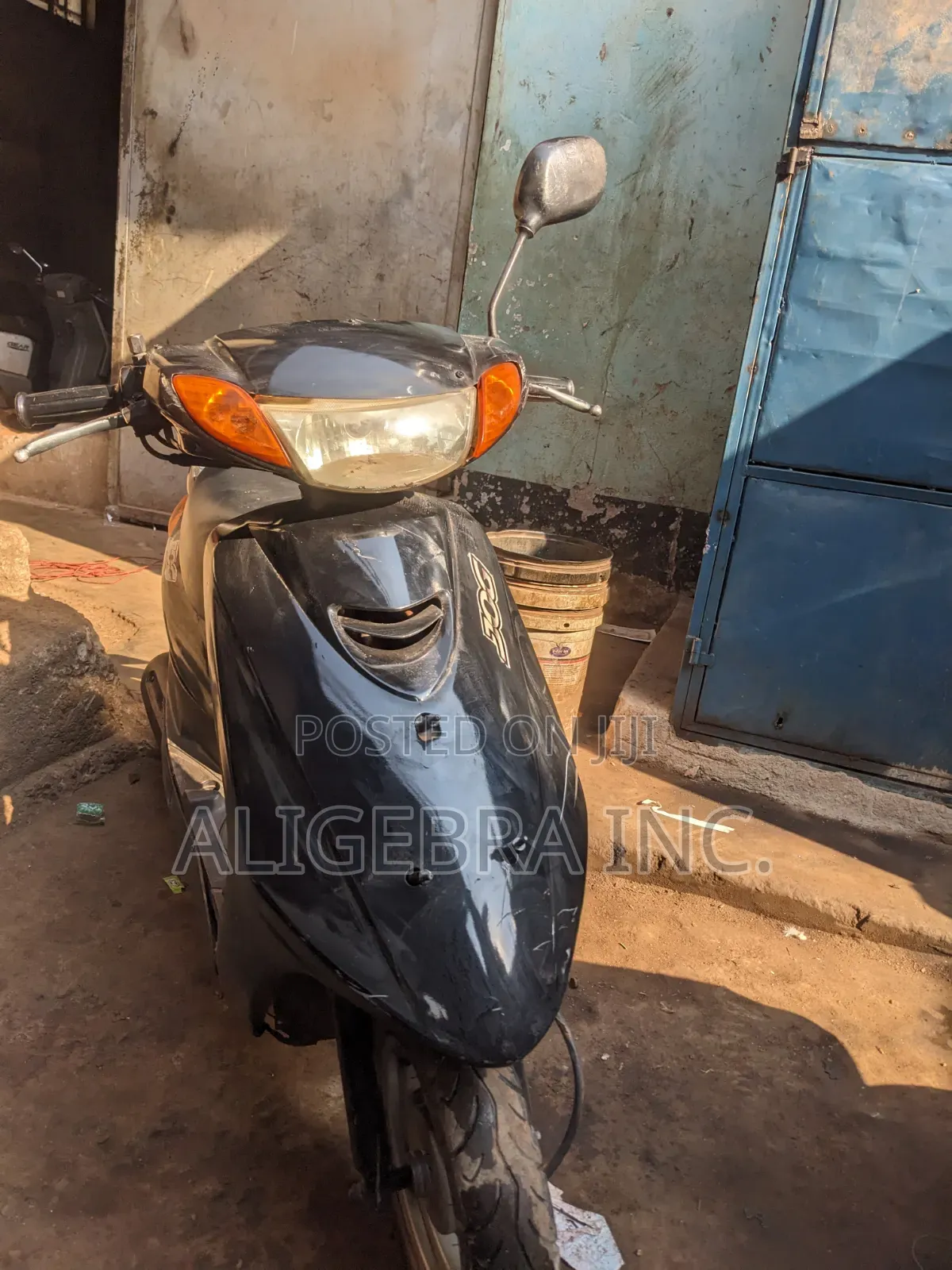 Yamaha 2011 Black