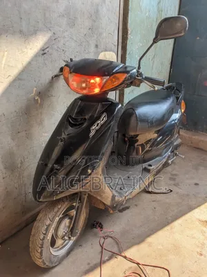 Yamaha 2011 Black