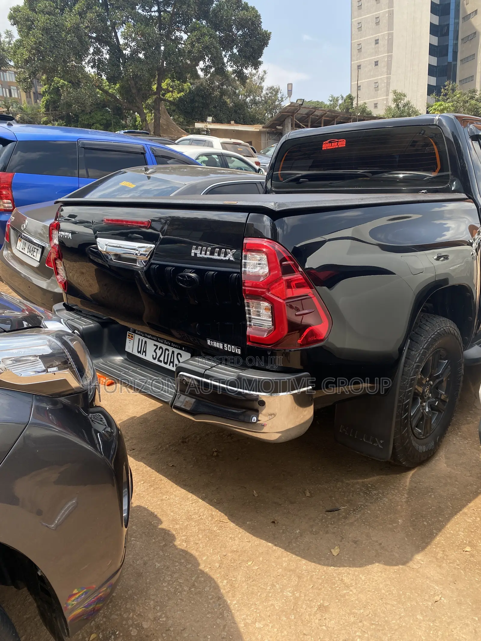 Toyota Hilux Rugged 4x4 2018 Black