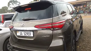 Toyota Fortuner 2017 Gray