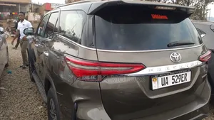 Toyota Fortuner 2017 Gray