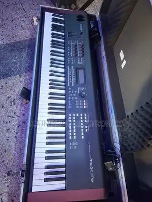 Yamaha Synthesiser Moxf8