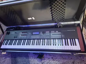 Yamaha Synthesiser Moxf8