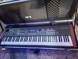 Yamaha Synthesiser Moxf8