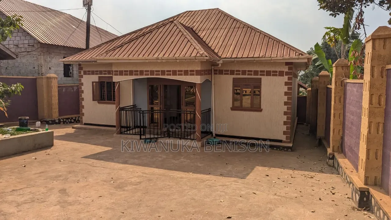 3bdrm House in Nansana, Central Division for sale