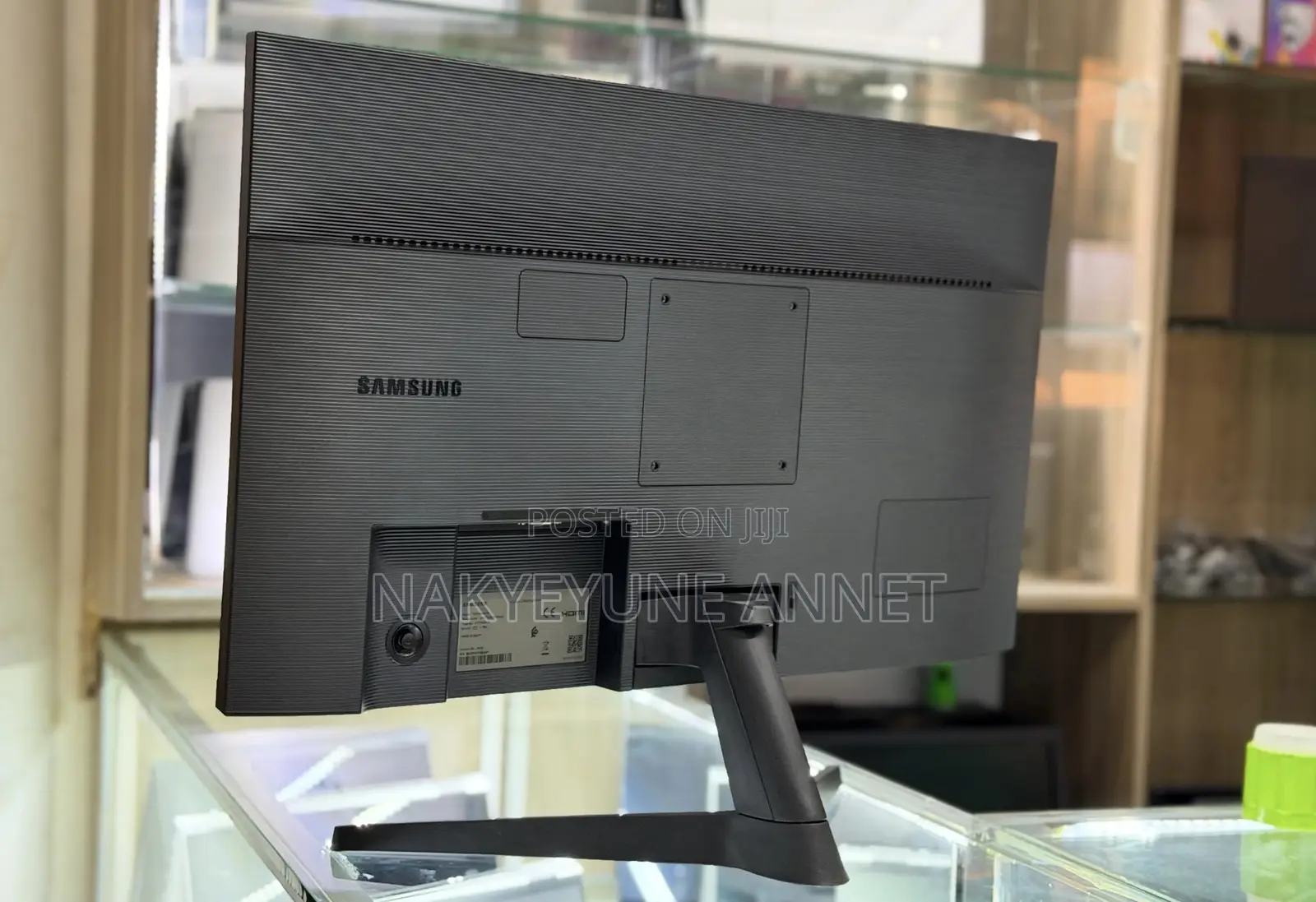 Samsung 27 Inch IPs Monitor