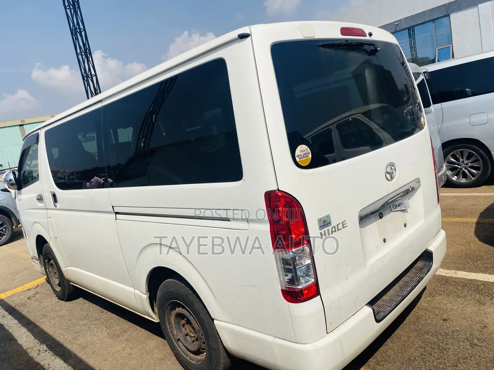 Toyota HiAce 2017 White