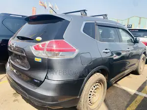 Nissan X-Trail 2.0 Petrol FWD 2017 Gray