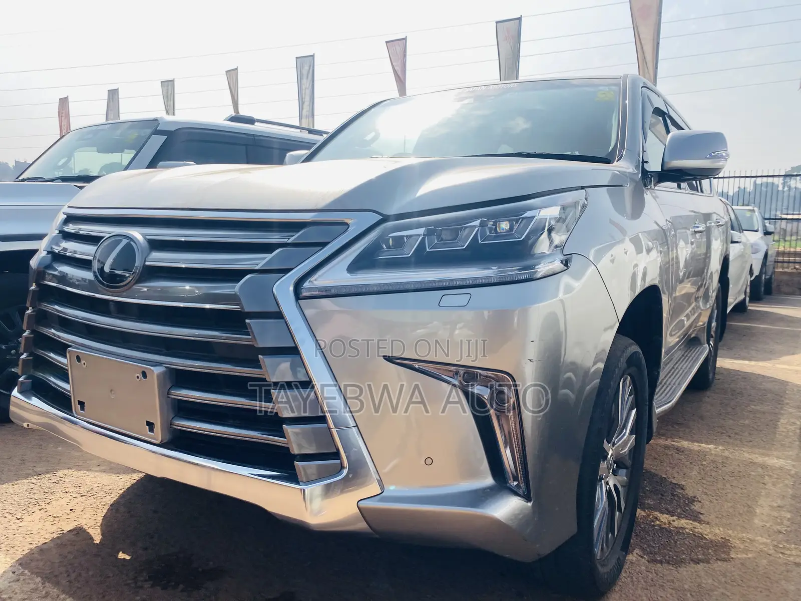 Lexus LX 570 AWD 2018 Gray