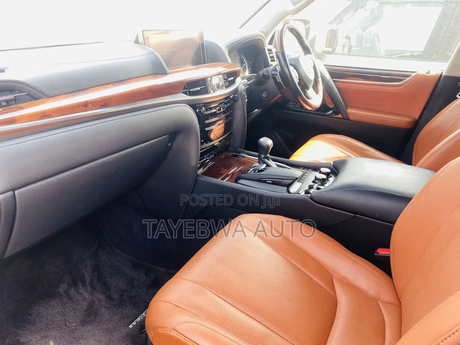 Lexus LX 570 AWD 2018 Gray