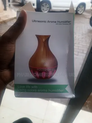 Ultrasonic Aroma Humidifier With Led Color Changing