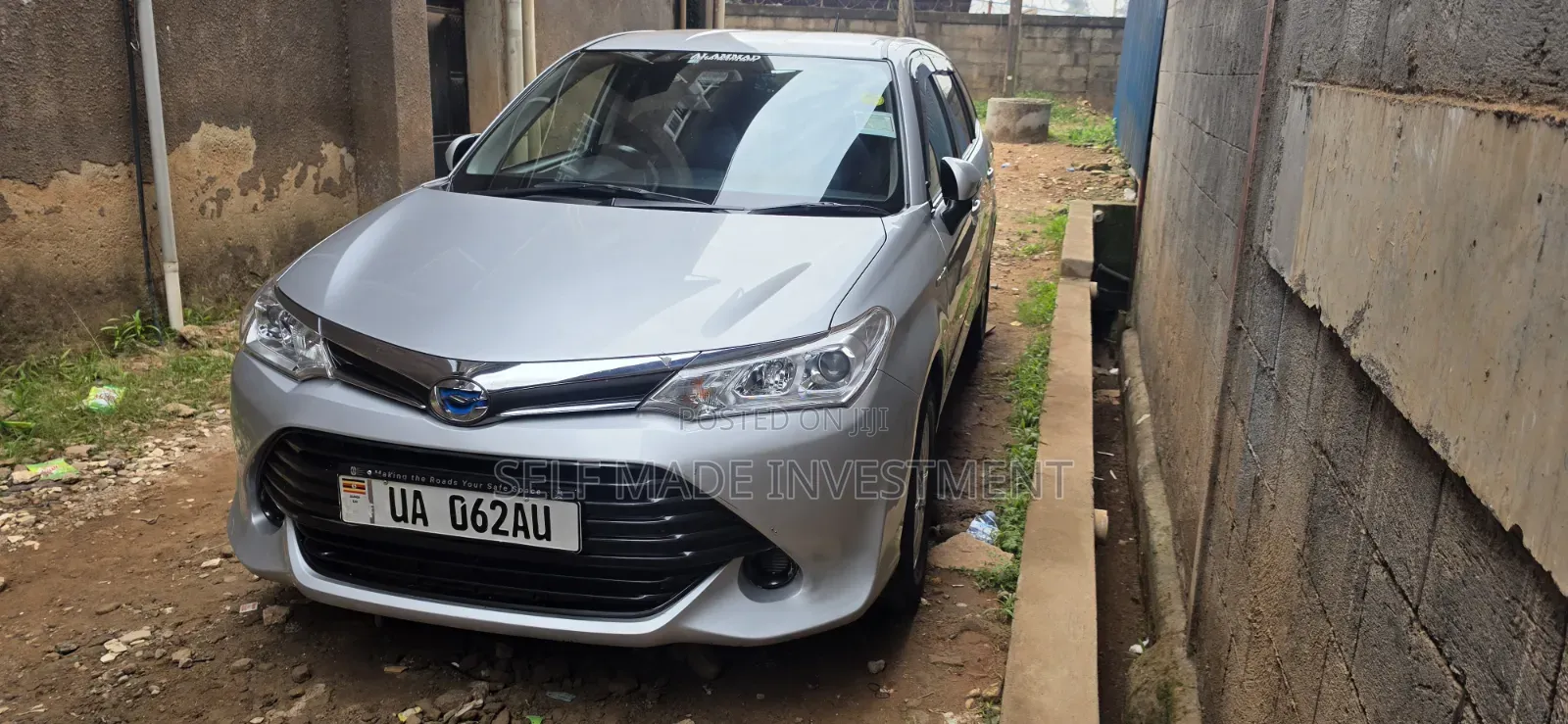 Toyota Corolla Fielder 2016 Silver
