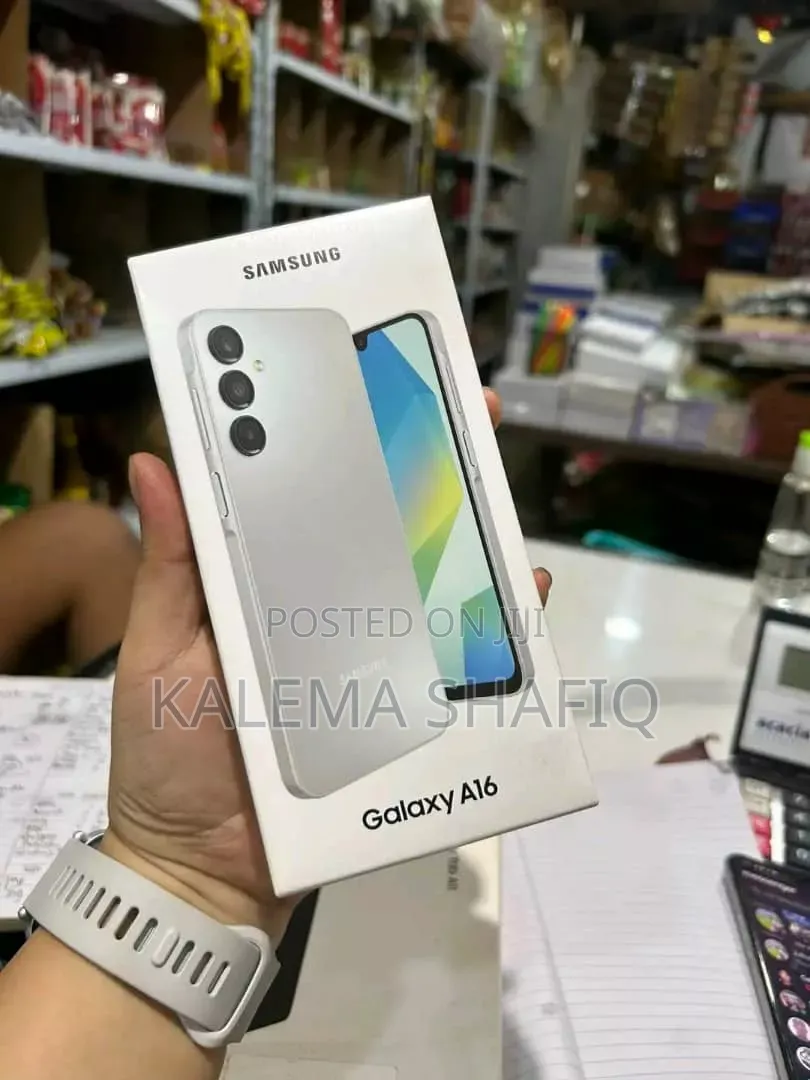 New Samsung Galaxy A16 5G 256 GB Gold