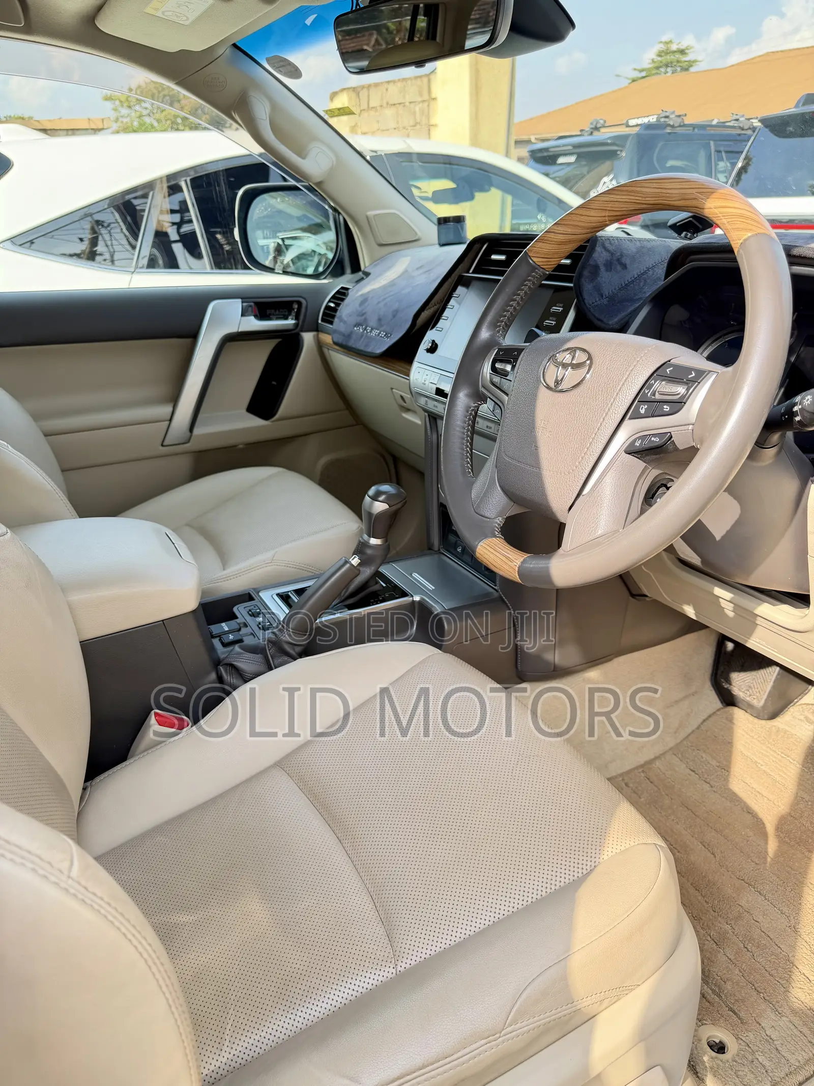 Toyota Land Cruiser Prado 2.7 2020 White