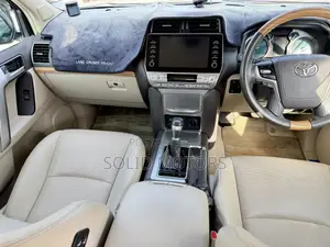 Toyota Land Cruiser Prado 2.7 2020 White