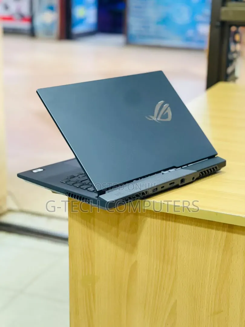 New Laptop Asus ROG Strix G15 16GB AMD Ryzen 7 SSD 1T