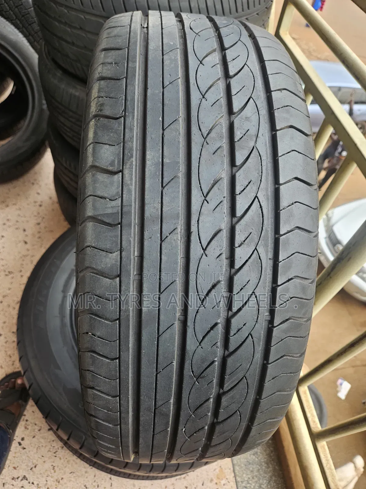 225 45 ZR18 95W XL Its Only One in Joyroad Used Fast Class Tires.