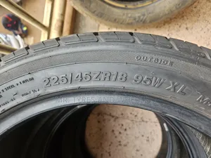 225 45 ZR18 95W XL Its Only One in Joyroad Used Fast Class Tires.