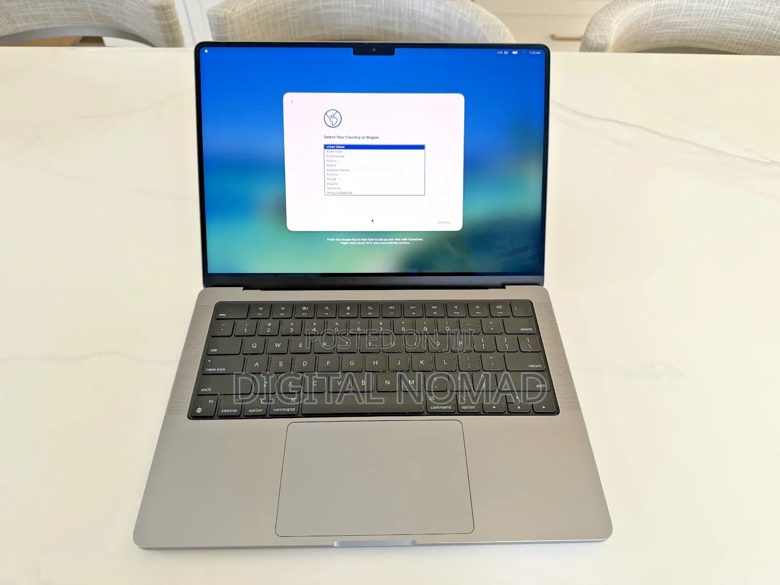 Laptop Apple MacBook Pro 2021 M1 16GB Apple M1 Pro SSD 512GB
