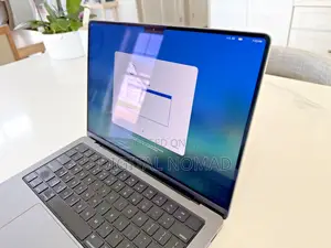 Laptop Apple MacBook Pro 2021 M1 16GB Apple M1 Pro SSD 512GB