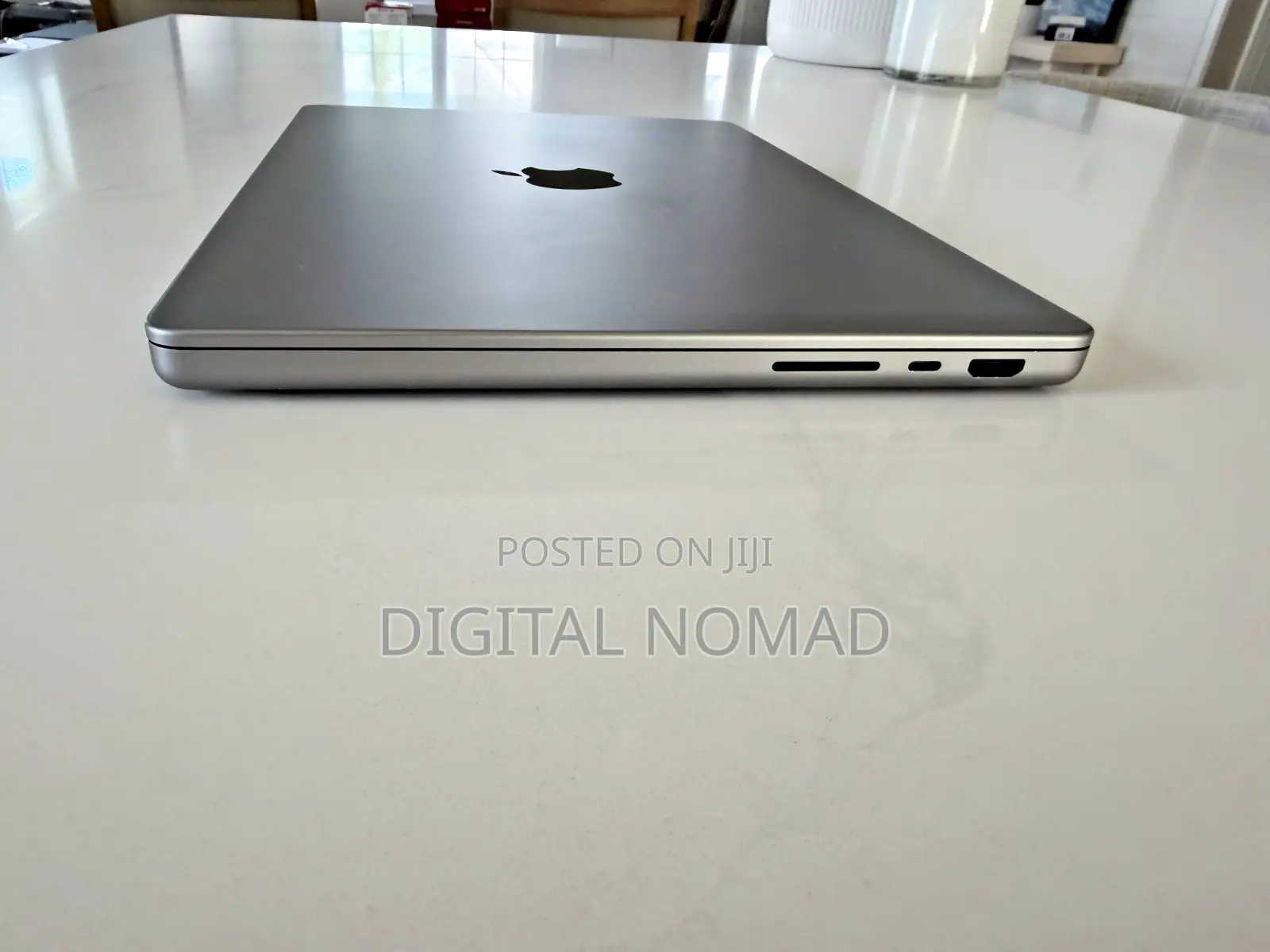 Laptop Apple MacBook Pro 2021 M1 16GB Apple M1 Pro SSD 512GB