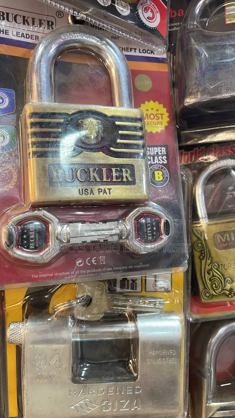 Buckler Heavy-Duty Brass Padlock