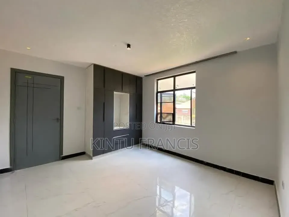 2bdrm House in Kisaasi, Central Division for rent