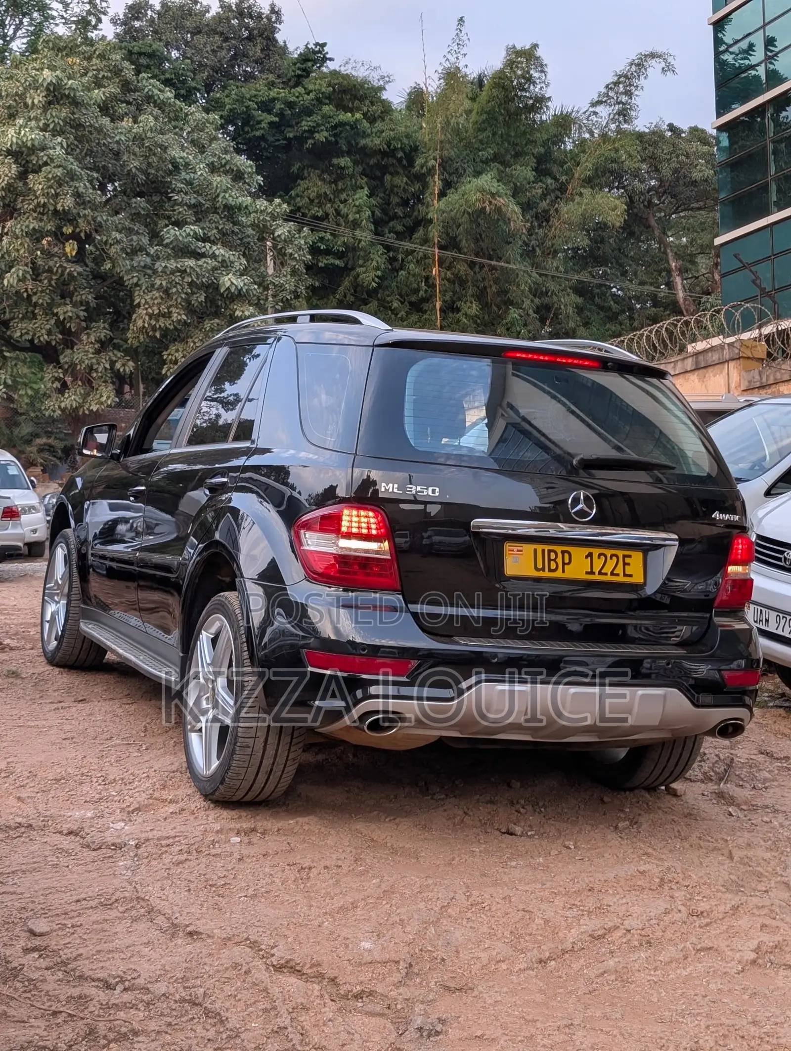 Mercedes-Benz M Class 2010 Black