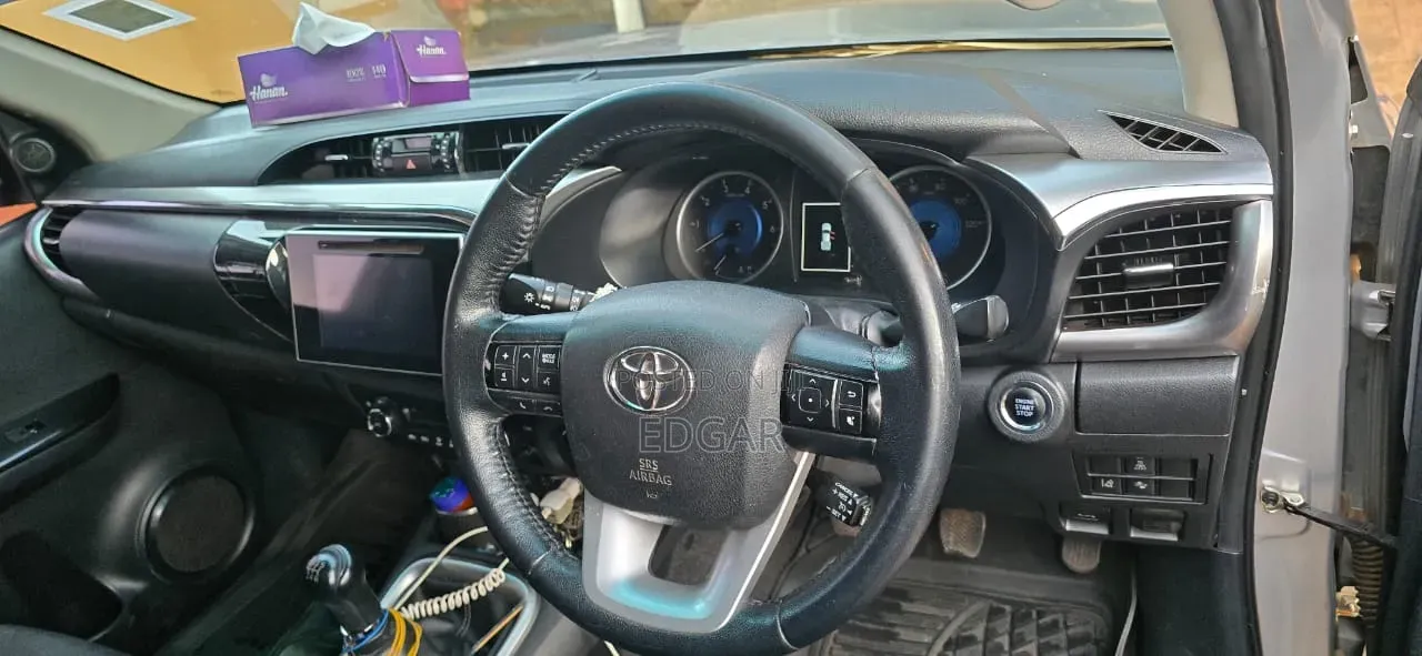 Toyota Hilux Revo Double Cab Deisel 2.8 AWD 2016 Gray