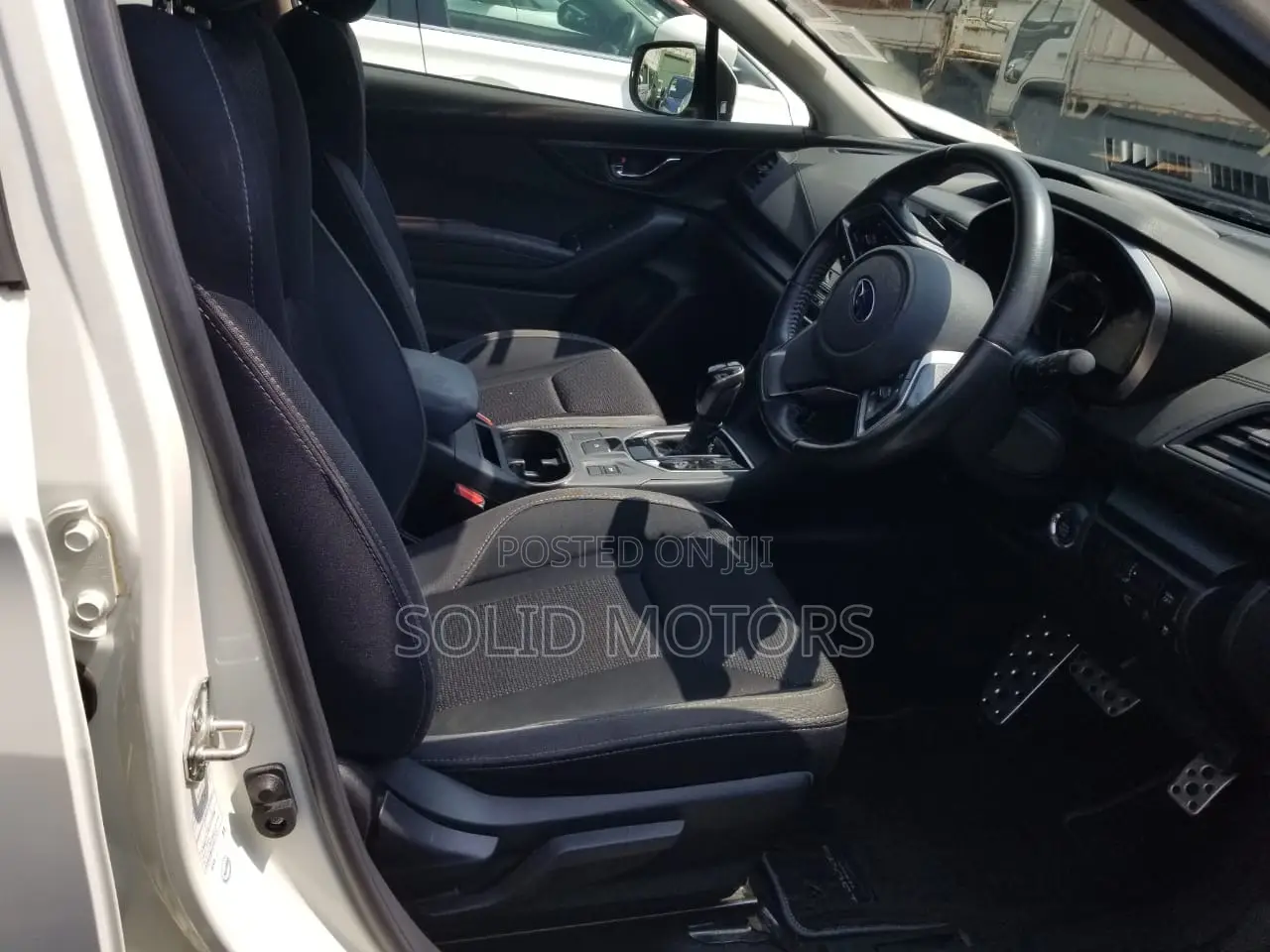 Subaru Impreza 2.0i Premium AWD Hatchback 2018 White